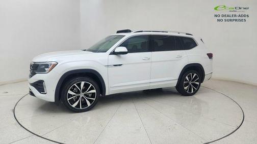 Opal White Pearl 2026 Volkswagen Atlas 2.0T SEL Premium R-Line 4MOTION