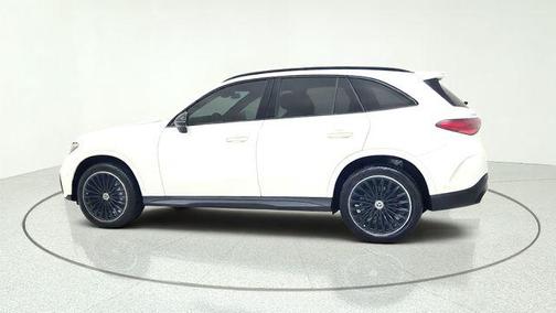 Polar White 2026 Mercedes-Benz GLC 300 Base
