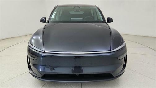 2026 Tesla Model Y Long Range Dual Motor All-Wheel Drive