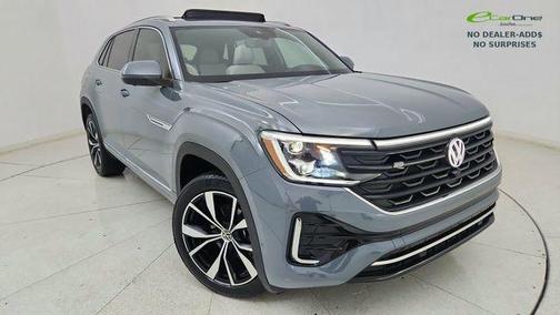 pure gray 2026 Volkswagen Atlas Cross Sport 2.0T SEL Premium