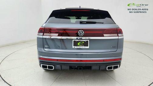 pure gray 2026 Volkswagen Atlas Cross Sport 2.0T SEL Premium