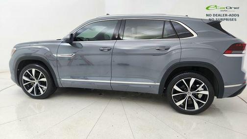 pure gray 2026 Volkswagen Atlas Cross Sport 2.0T SEL Premium