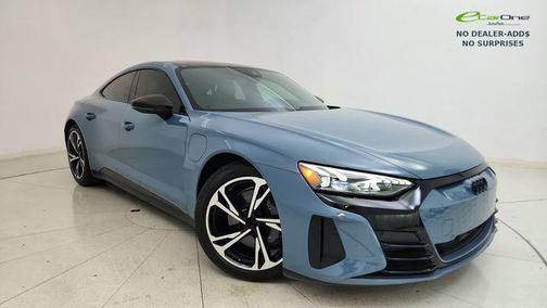 Kemora Gray Metallic 2024 Audi e-tron GT Premium Plus quattro