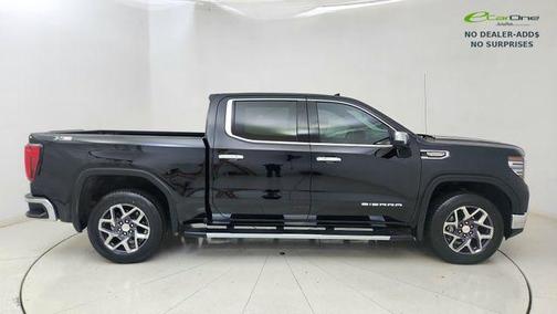 Onyx Black 2025 GMC Sierra 1500 SLT