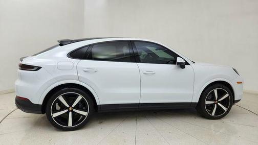 White 2025 Porsche Cayenne Cayenne
