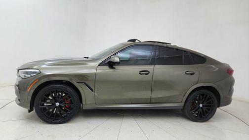 2022 BMW X6 M50i