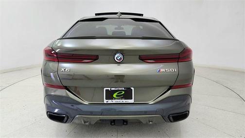 2022 BMW X6 M50i