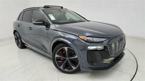 2025 Audi SQ6 e-tron Prestige quattro