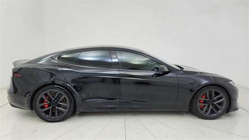 2023 Tesla Model S Plaid