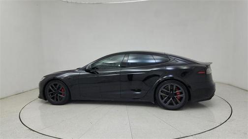 2023 Tesla Model S Plaid