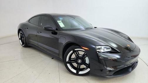 2022 Porsche Taycan Base