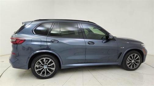 2022 BMW X5 PHEV xDrive45e