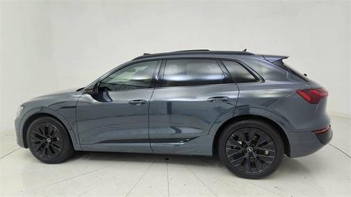 2024 Audi Q8 e-tron Prestige