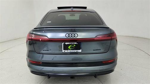 2022 Audi e-tron Sportback S line Prestige