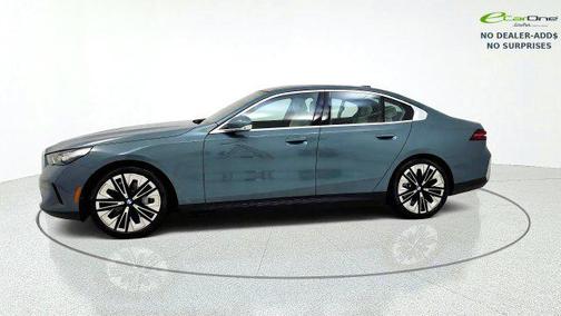 Green Metallic 2026 BMW i5 xDrive40