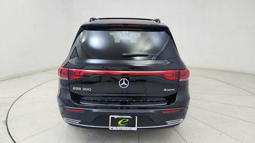 2023 Mercedes-Benz EQB 300 4MATIC