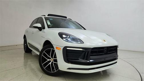 2024 Porsche Macan Base