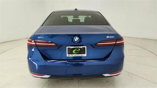 2025 BMW 540 xDrive