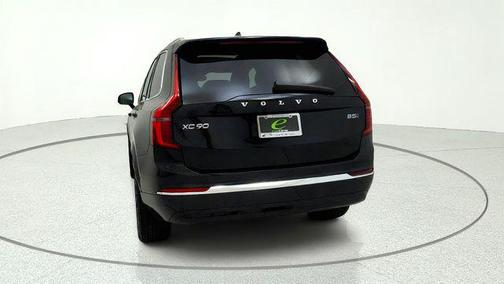Onyx Black Metallic 2026 Volvo XC90 Plus, B5 AWD Gas (mild hybrid), Gasoline, Bright, 7 Seats