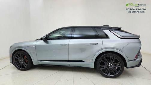 Argent Silver Metallic 2026 Cadillac LYRIQ V