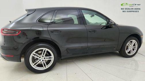 Black 2018 Porsche Macan Macan