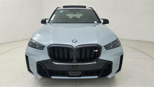 2024 BMW X5 M60i