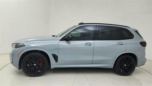 2024 BMW X5 M60i