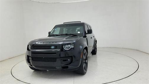 2023 Land Rover Defender 110 V8