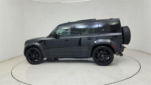 2023 Land Rover Defender 110 V8