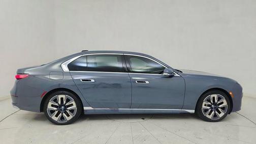 2023 BMW i7 xDrive60