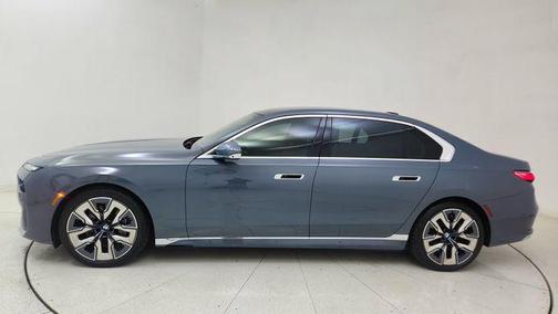 2023 BMW i7 xDrive60