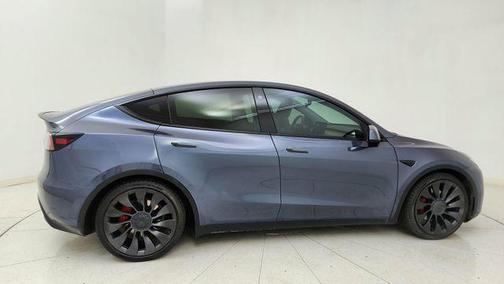 2022 Tesla Model Y Performance Dual Motor All-Wheel Drive