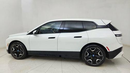 Alpine White 2024 BMW iX xDrive50
