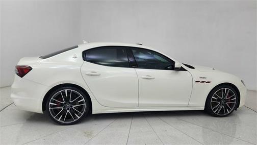 2021 Maserati Ghibli Trofeo