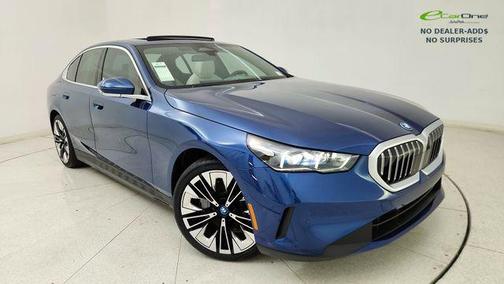 Phytonic Blue Metallic 2025 BMW i5 xDrive40