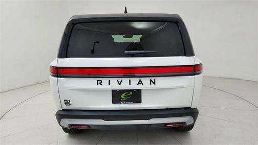 2024 Rivian R1S Adventure Quad Motor Large Pack