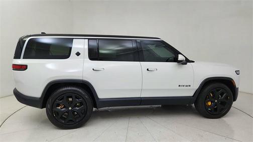 2024 Rivian R1S Adventure Quad Motor Large Pack