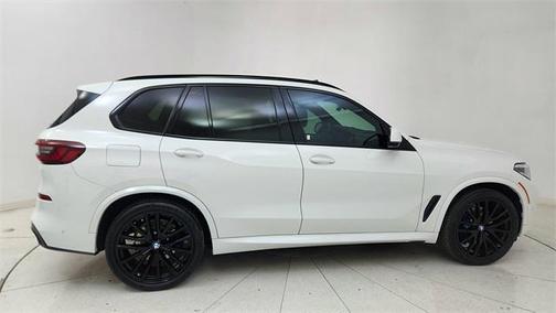 2023 BMW X5 sDrive40i