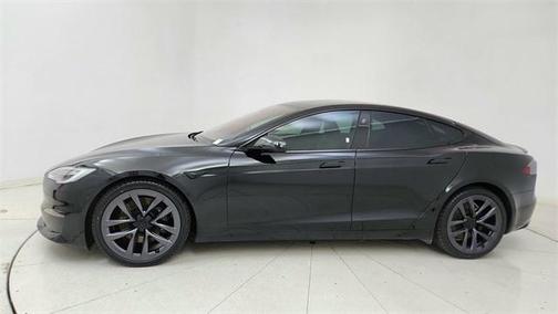 2022 Tesla Model S Plaid