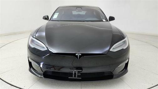 2022 Tesla Model S Plaid