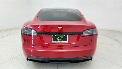 2022 Tesla Model S Base