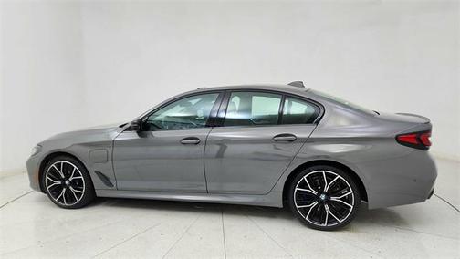 2021 BMW 530e Base