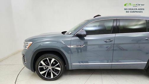 2025 Volkswagen Atlas Cross Sport 2.0T SEL Premium