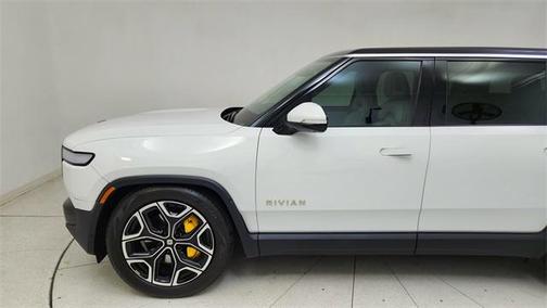 2024 Rivian R1S Adventure Quad Motor Large Pack
