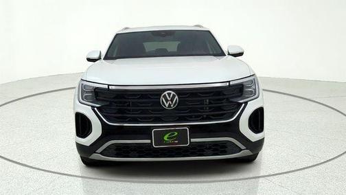 Opal White 2026 Volkswagen Atlas Cross Sport 2.0T SE
