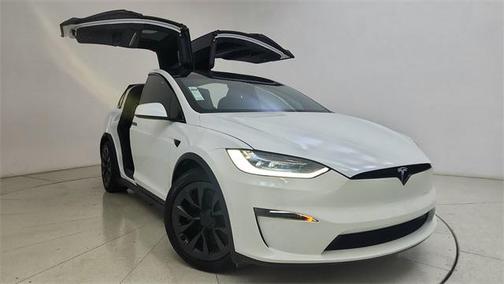 2023 Tesla Model X Standard Range