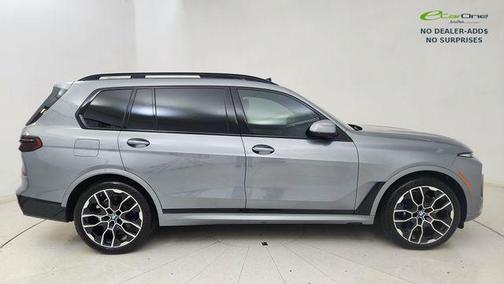 Skyscraper Grey Metallic 2024 BMW X7 xDrive40i