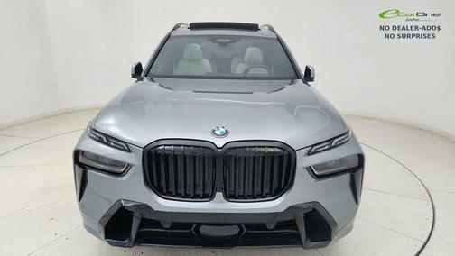 Skyscraper Grey Metallic 2024 BMW X7 xDrive40i