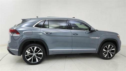 2024 Volkswagen Atlas Cross Sport 2.0T SEL Premium