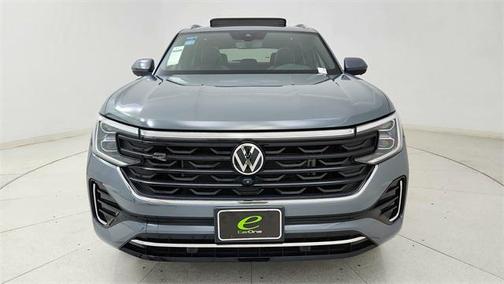 2024 Volkswagen Atlas Cross Sport 2.0T SEL Premium